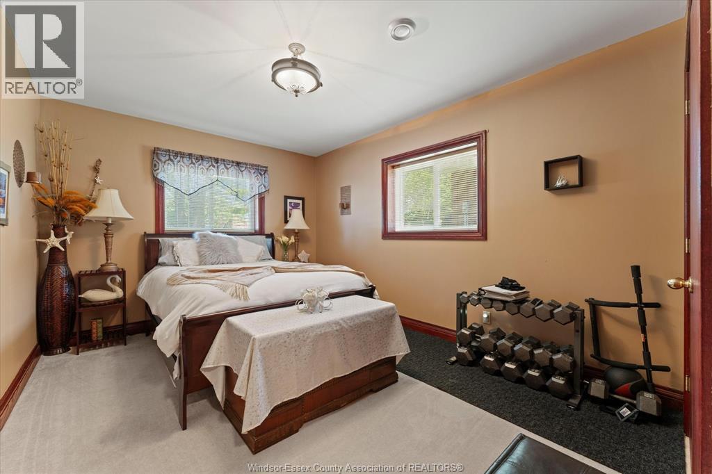 270 Irwin AVENUE - Image 23