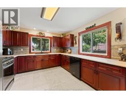 4pc Ensuite bath - 270 Irwin Avenue, Essex, ON N8M2T6 Photo 9