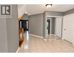 Living room - 85 Shadeland Court, Cambridge, ON N1T1V2 Photo 10