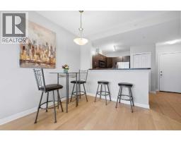 1907, 1053 10 Street SW - photo 7
