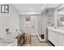 1362 Elsmere, Windsor, ON N8X4G8 Photo 21
