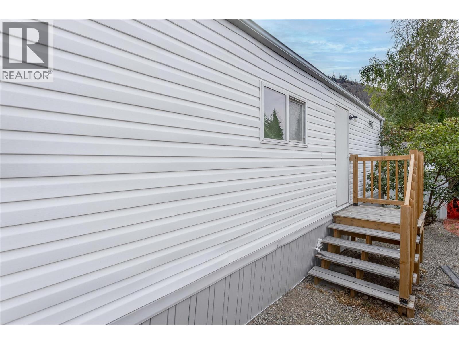 #213 1699 Ross Road - 23