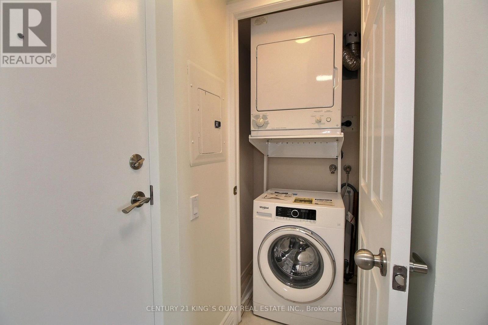 #515 33 EMPRESS AVENUE - 13