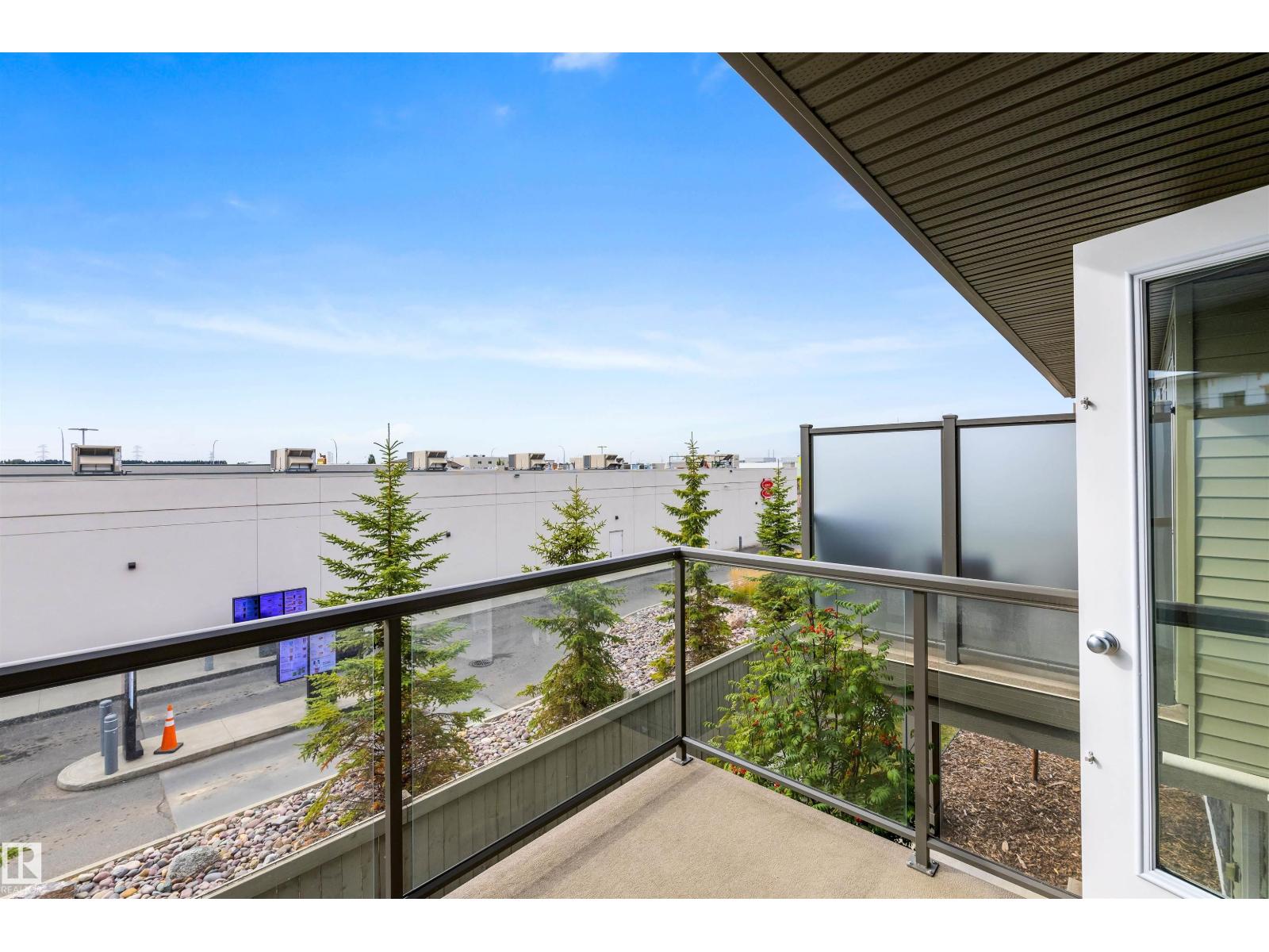 #60B 1530 TAMARACK BV NW - 23