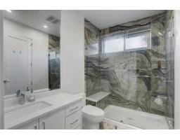 16035 10a Avenue, Surrey, BC V4A7W8 Photo 22