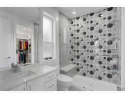 16035 10a Avenue, Surrey, BC V4A7W8 Photo 28