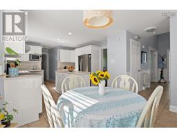 5pc Ensuite bath - 155 Matthew Drive, Hammonds Plains, NS B4B1T8 Photo 10