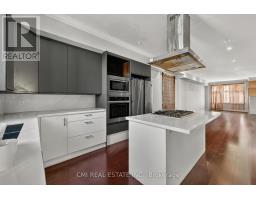 Living room - 22 Jeavons Avenue, Toronto, ON M1K1S8 Photo 7