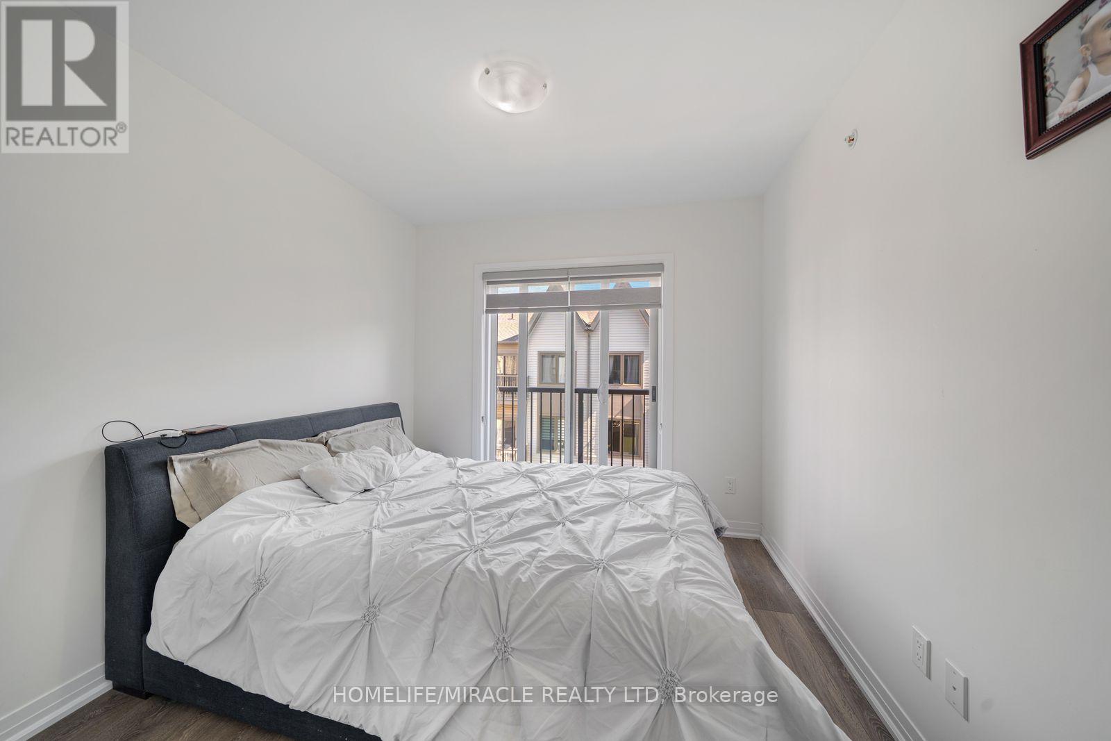 #104 2635 WILLIAM JACKSON DRIVE - 21