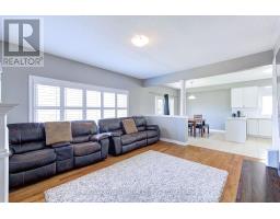 108 Decarolis Street, Essa, ON L0M1B4 Photo 16
