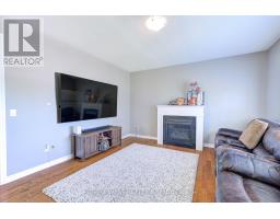 108 Decarolis Street, Essa, ON L0M1B4 Photo 18