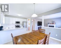 108 Decarolis Street, Essa, ON L0M1B4 Photo 21