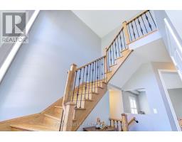 108 Decarolis Street, Essa, ON L0M1B4 Photo 28