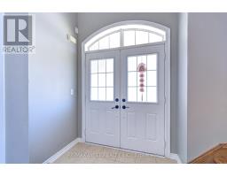 Bathroom - 108 Decarolis Street, Essa, ON L0M1B4 Photo 6