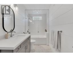 247 Lakeshore Road E, Oro Medonte, ON L0L2E0 Photo 27