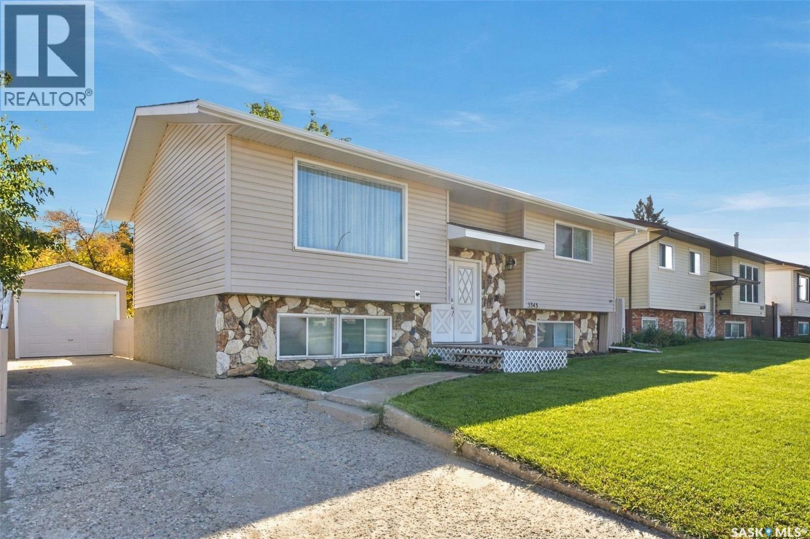 3343 Fairlight DRIVE, Saskatoon — photo 2