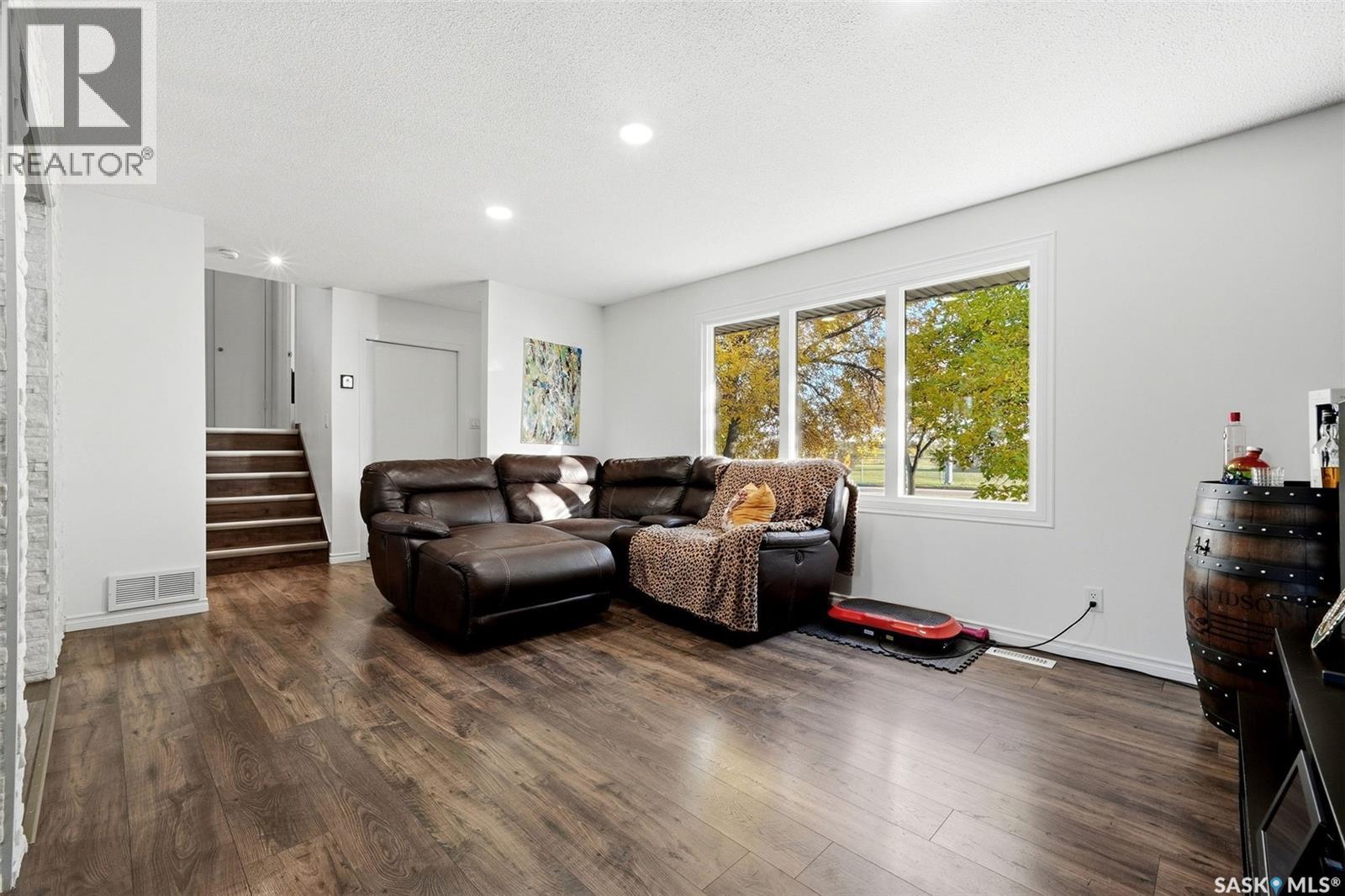 6610 Dewdney AVENUE, Regina — photo 6