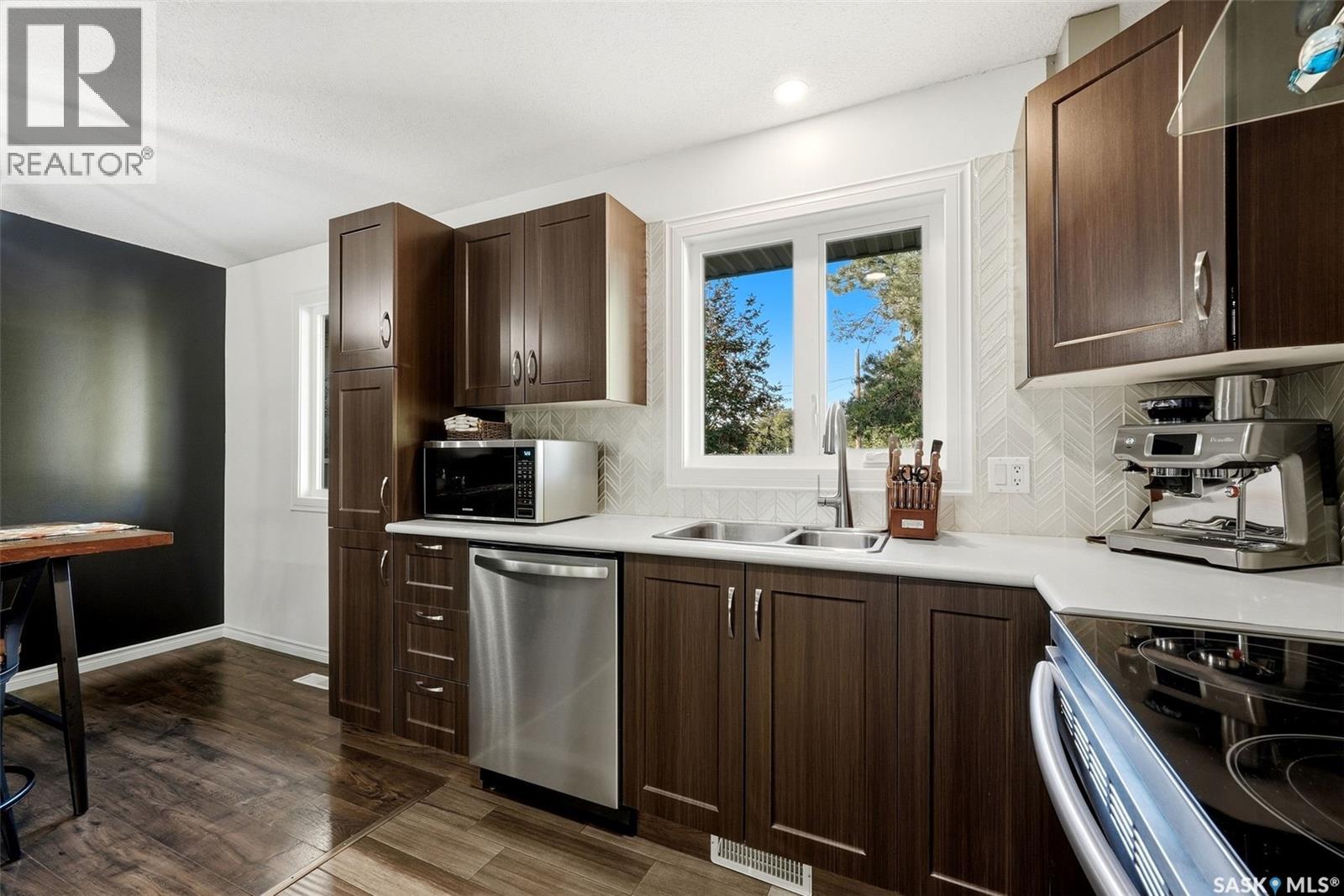 6610 Dewdney AVENUE, Regina — photo 9