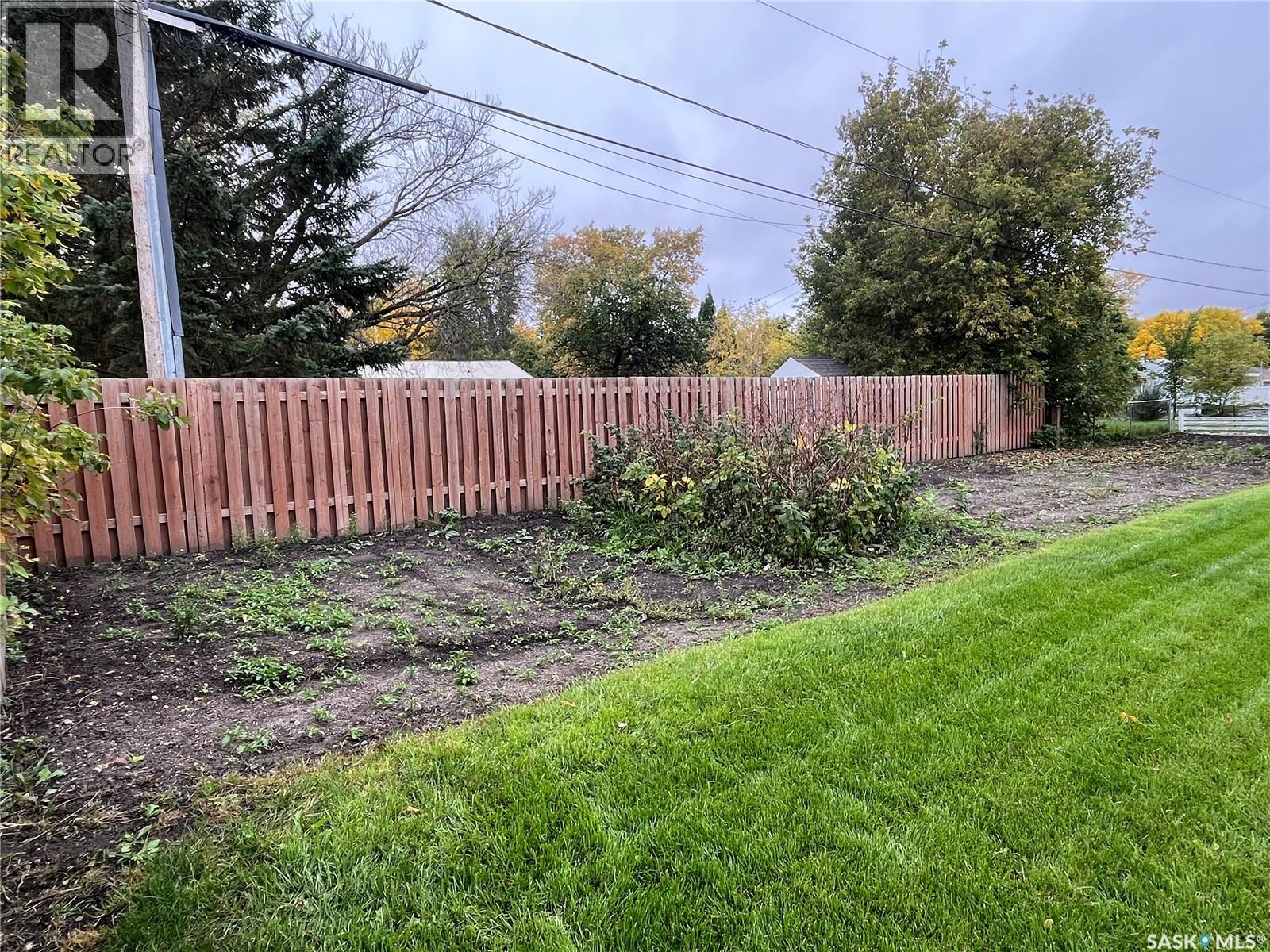 1123 Asquith DRIVE, Esterhazy — photo 9