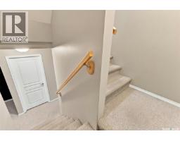 3917 Victoria Avenue, Regina, SK S4T1M7 Photo 17