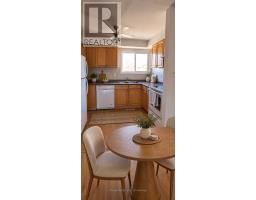 36 - 36 Dawson Crescent, Brampton, ON L6V3M5 Photo 9
