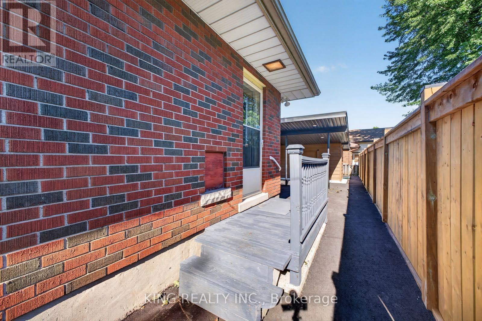 35 HEWKO STREET, St. Catharines (Fairview) — photo 4