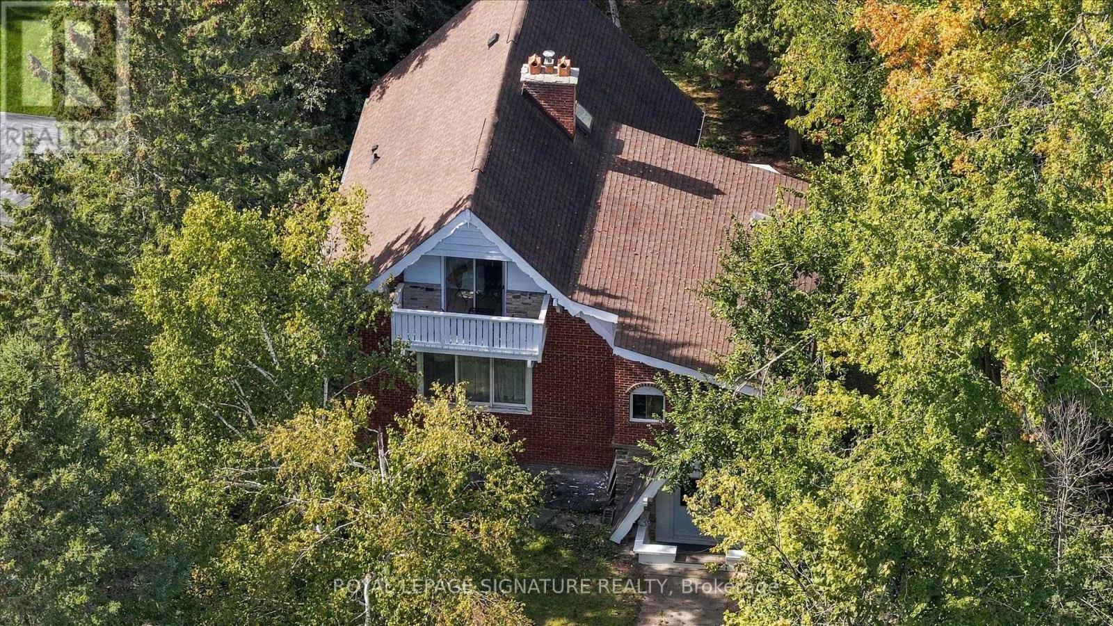 32 HARGRAVE ROAD - 41