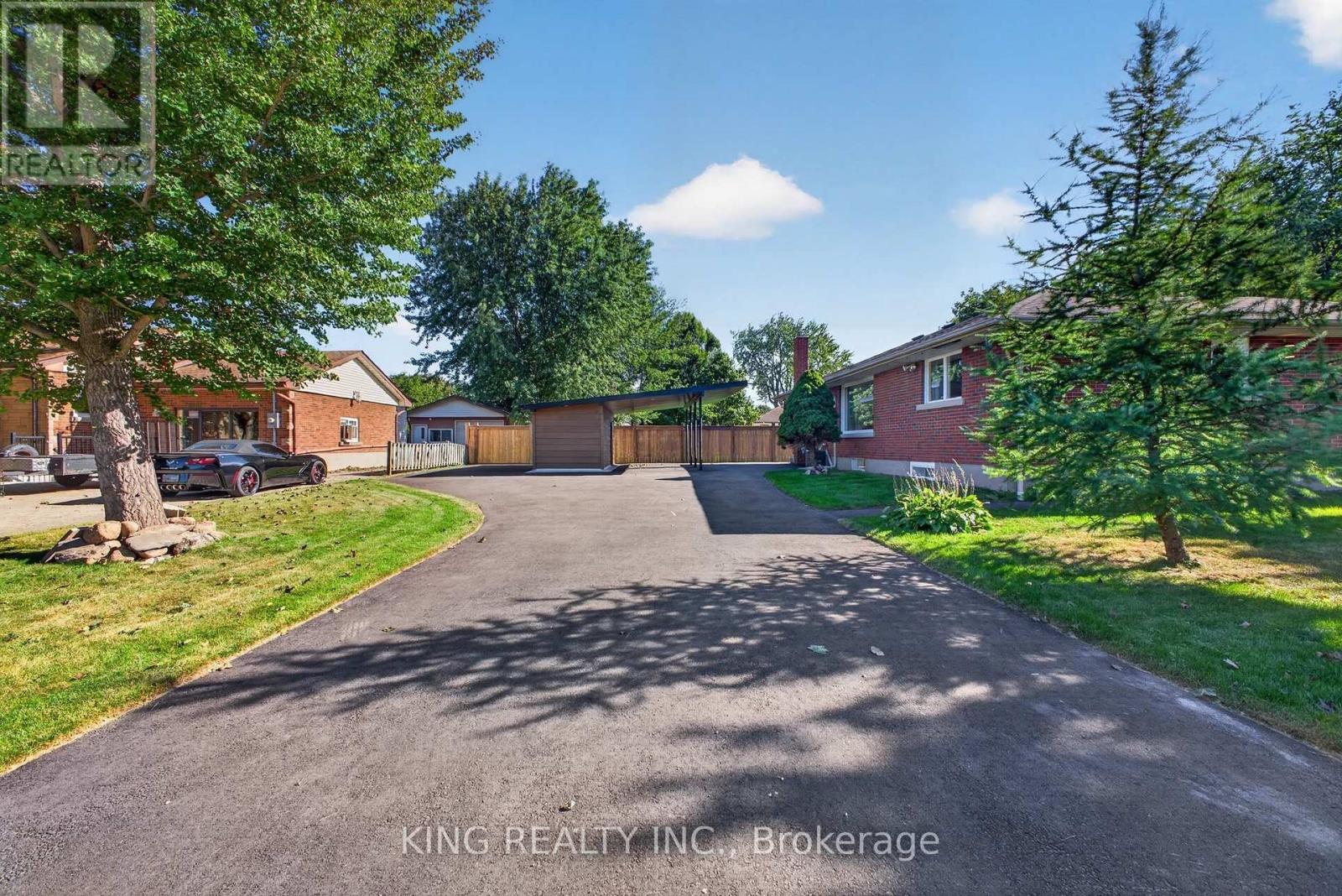 35 HEWKO STREET, St. Catharines (Fairview) — photo 8