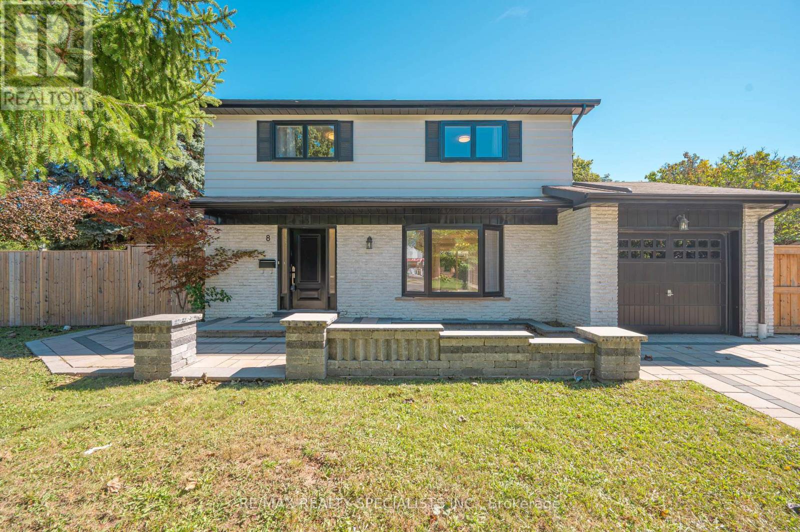 8 CULHAM STREET, Oakville (CP College Park) — photo 3