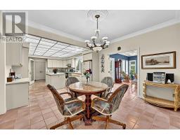 Family room - 16 Tanglewood Drive, Caledon, ON L7K0K6 Photo 11