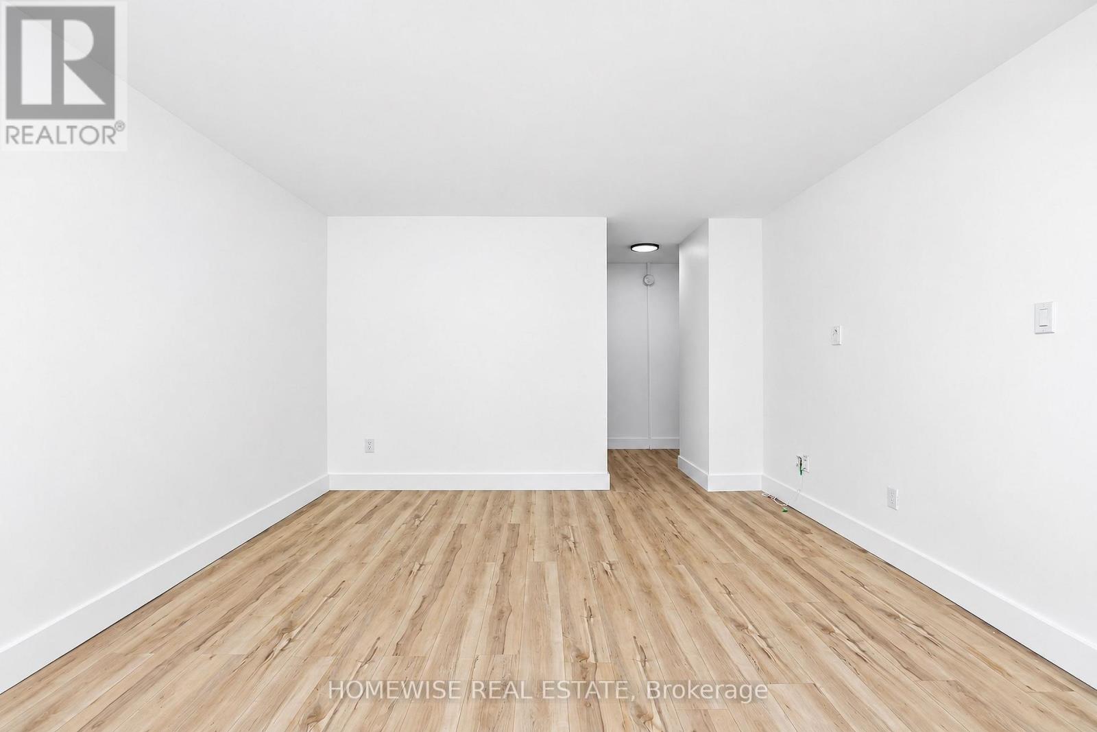 4 - 45 SWORDBILL DRIVE, Toronto (Edenbridge-Humber Valley) — photo 6