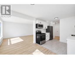 4 - 45 Swordbill Drive, Toronto, ON M9A4V3 Photo 8