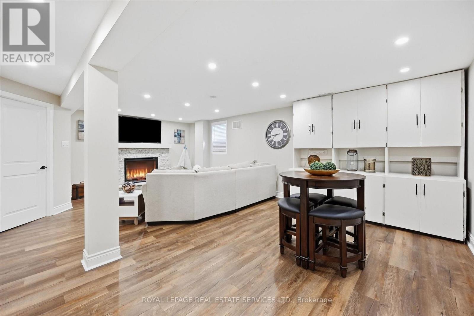 340 OAKRIDGE COURT - Image 39