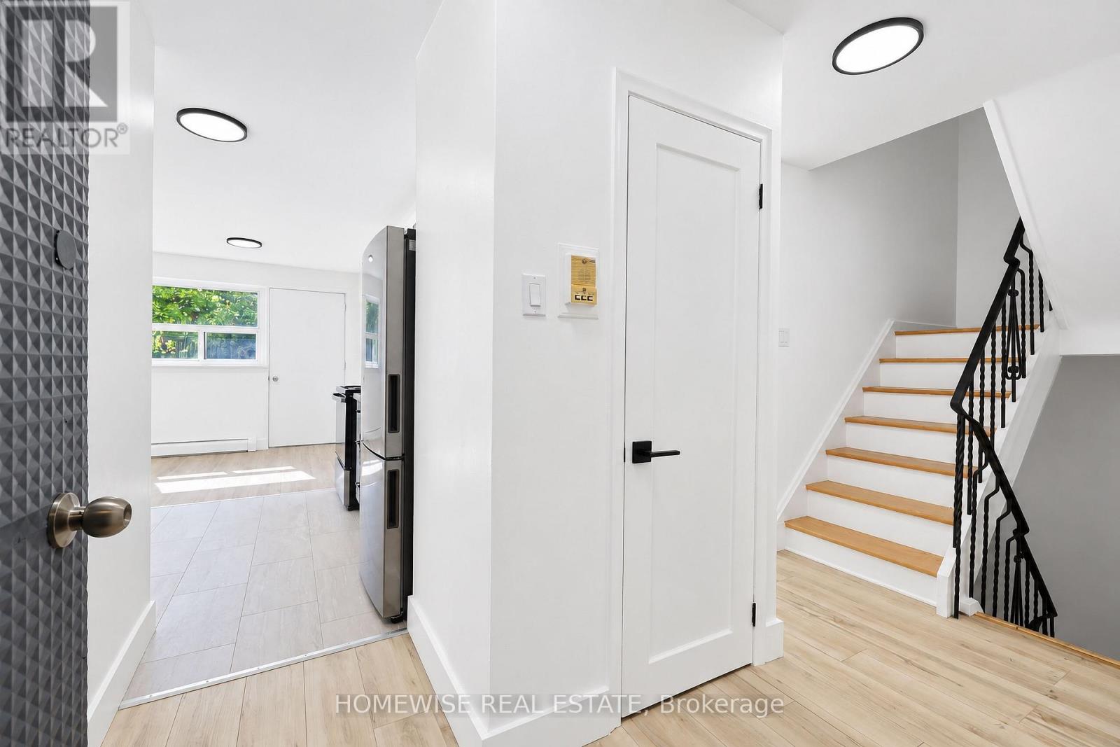 Photo of 35 Swordbill Drive