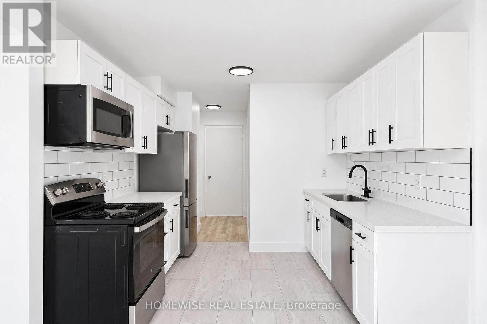 22 - 35 SWORDBILL DRIVE, Toronto (Edenbridge-Humber Valley) — photo 9