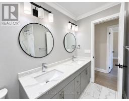 52 Centre Street N, Brampton, ON L6V1T2 Photo 17