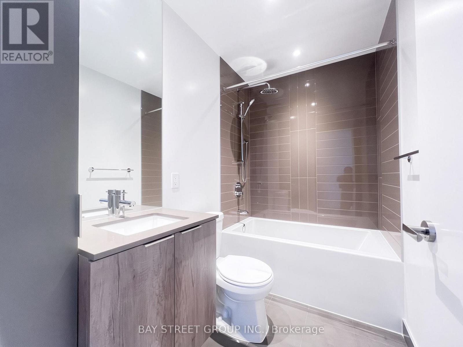 7404 - 448 BURNHAMTHORPE ROAD W, Mississauga (City Centre) — photo 5