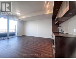 7404 - 448 Burnhamthorpe Road W, Mississauga, ON L5B0R4 Photo 8