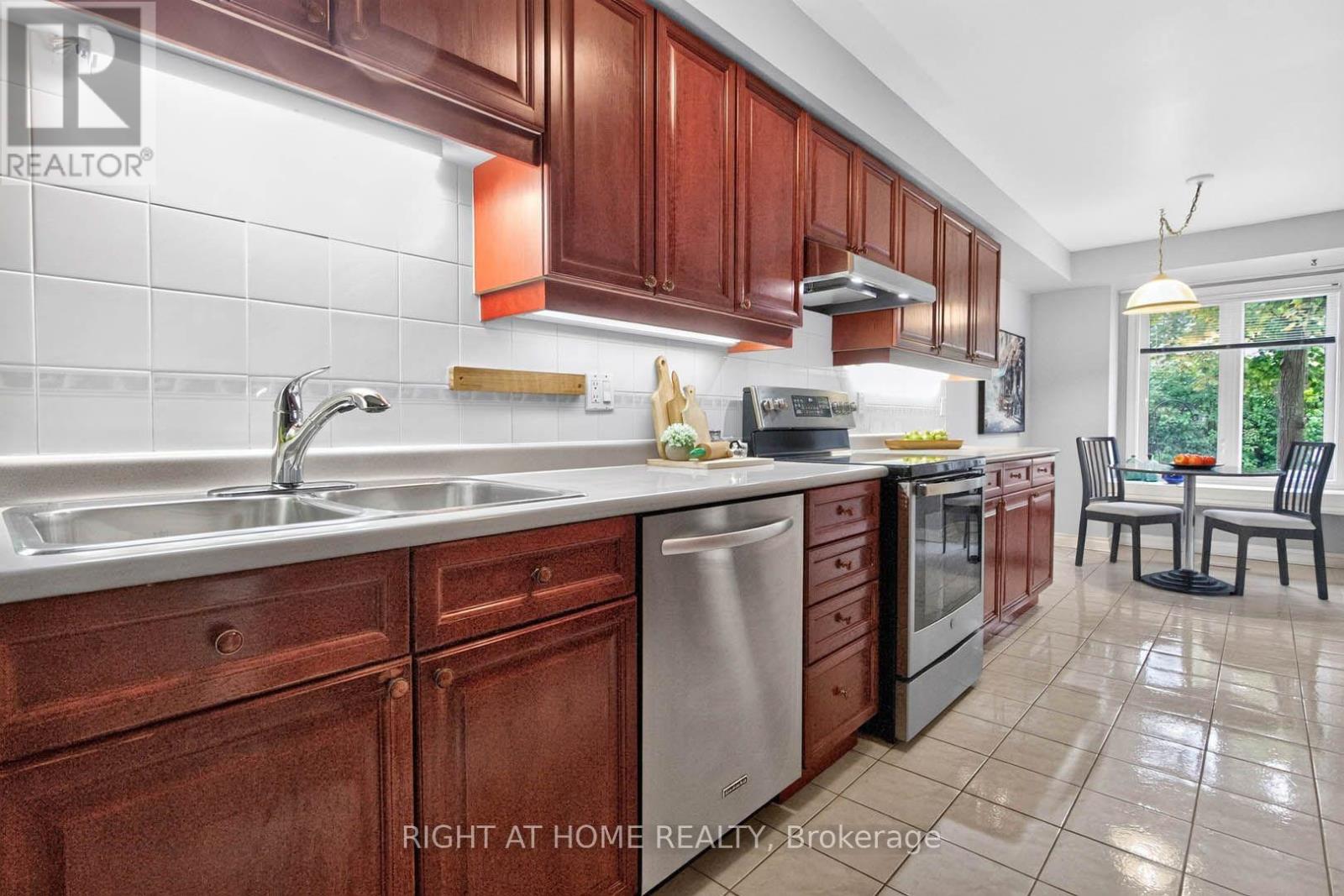 83 - 5480 GLEN ERIN DRIVE, Mississauga (Central Erin Mills) — photo 9
