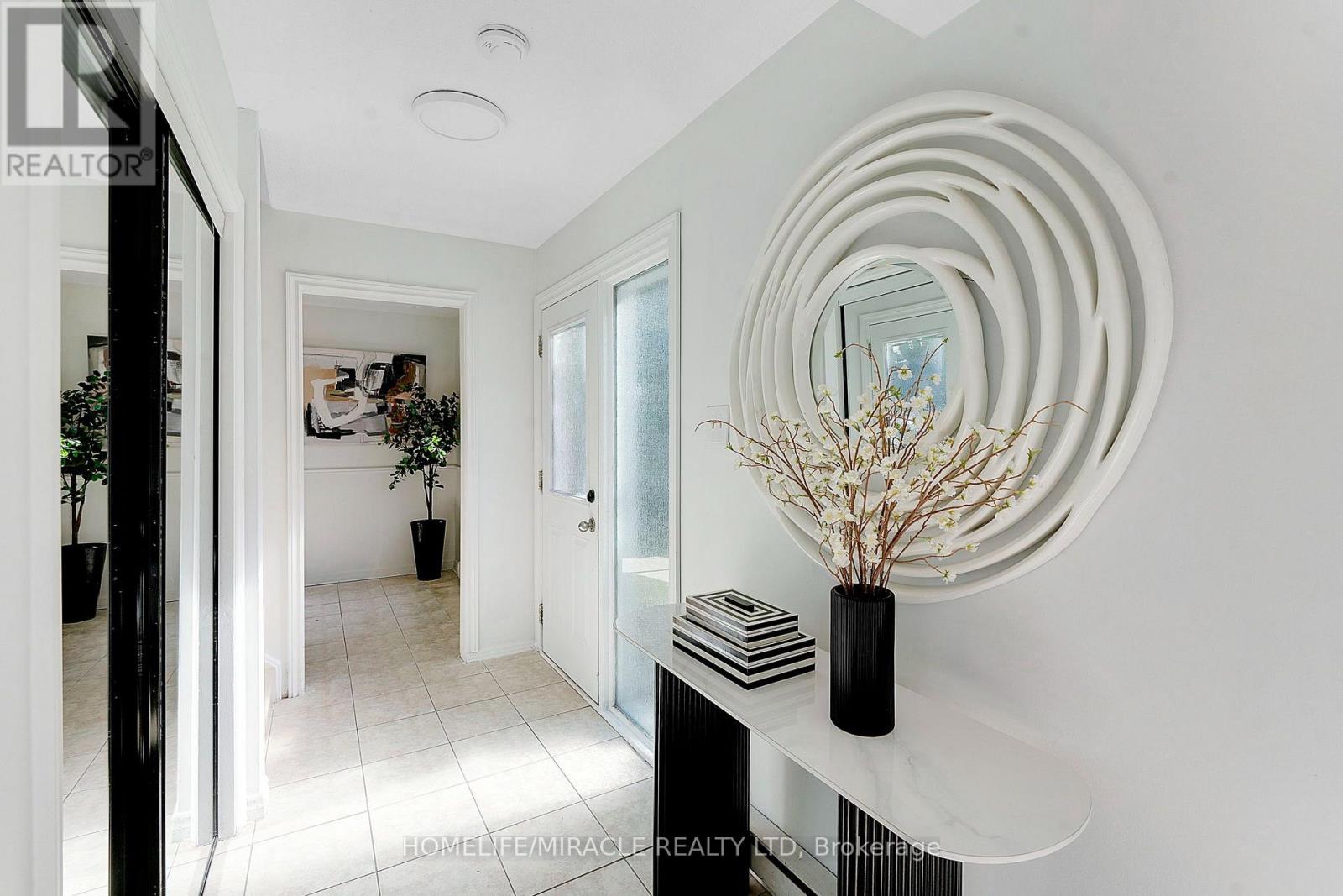 10 HABITAT SQUARE, Brampton (Central Park) — photo 7
