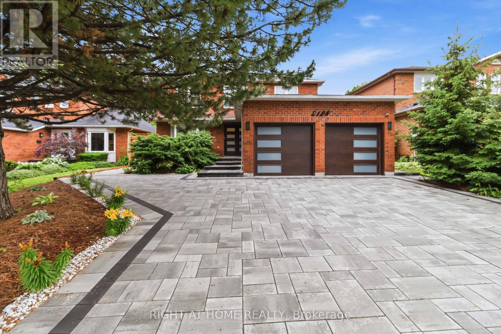 2128 EIGHTH LINE, Oakville (WC Wedgewood Creek) — photo 3