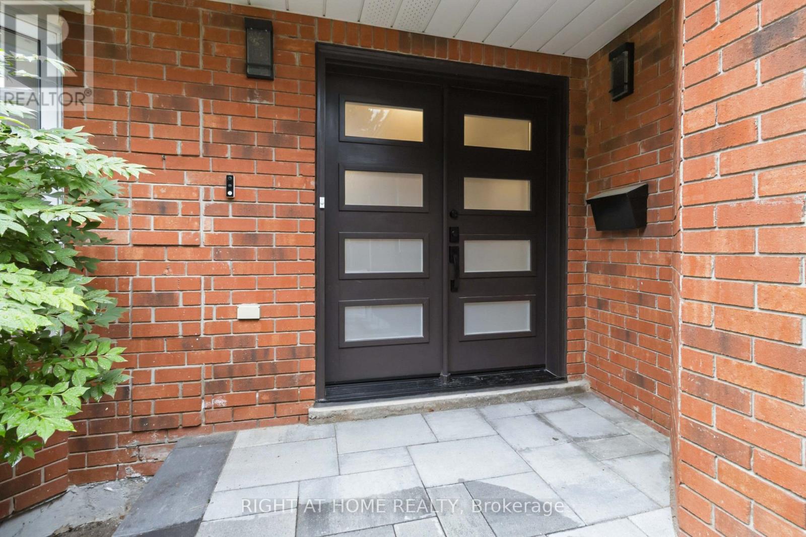 2128 EIGHTH LINE, Oakville (WC Wedgewood Creek) — photo 4