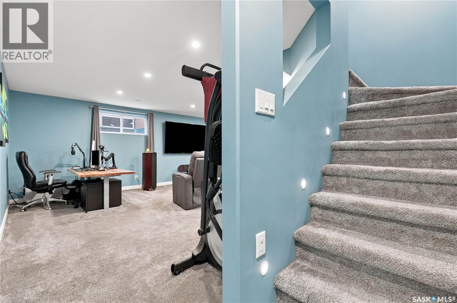 8113 Barley CRESCENT - Image 32
