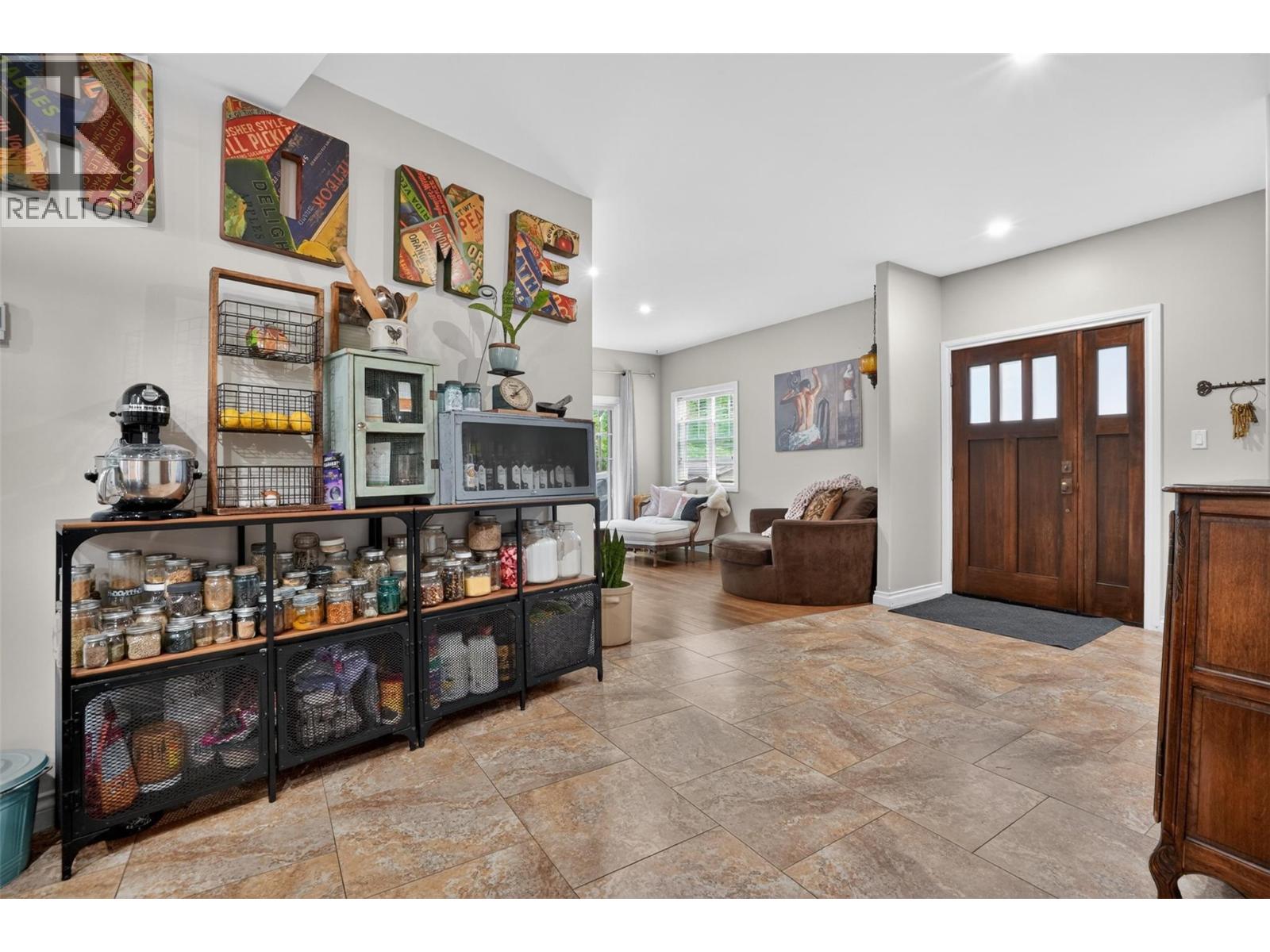 #102 2001 Perrier Road - 7