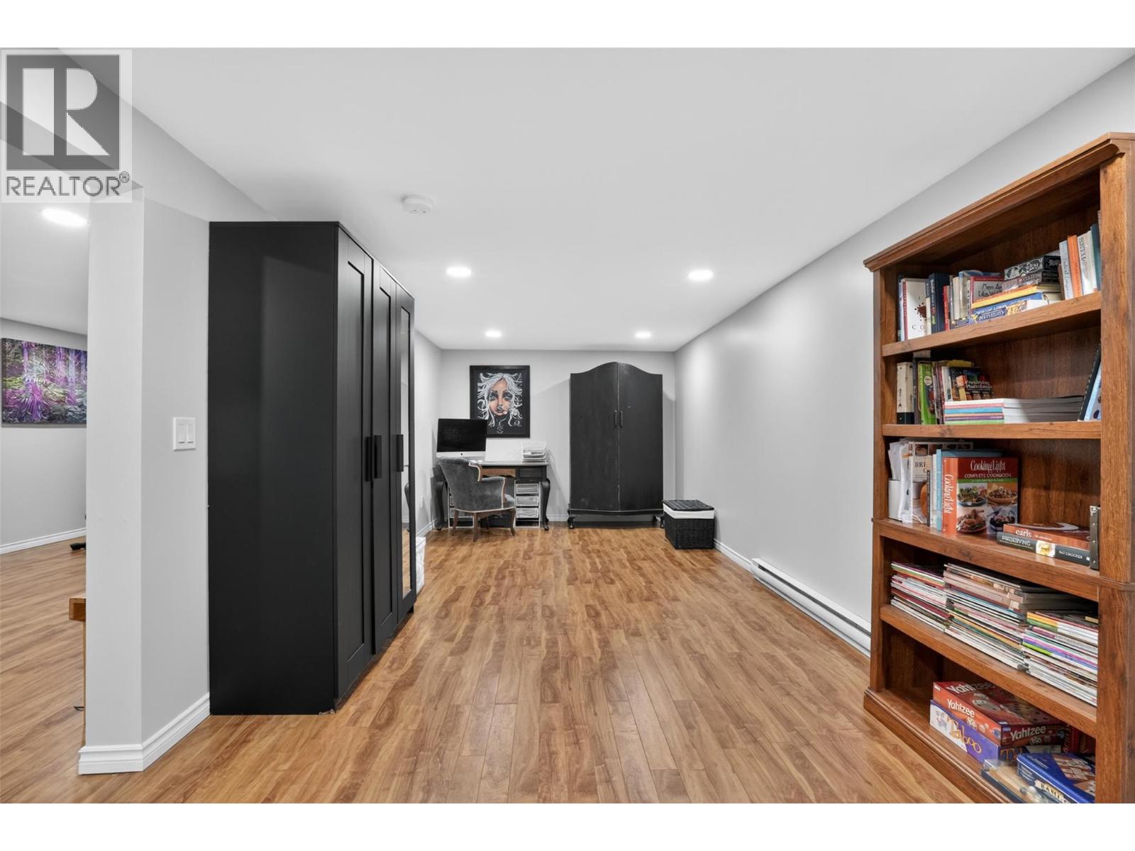 #102 2001 Perrier Road - Image 29