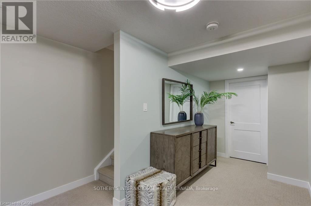 #79Q 72 BUR OAK COMMON - Image 31