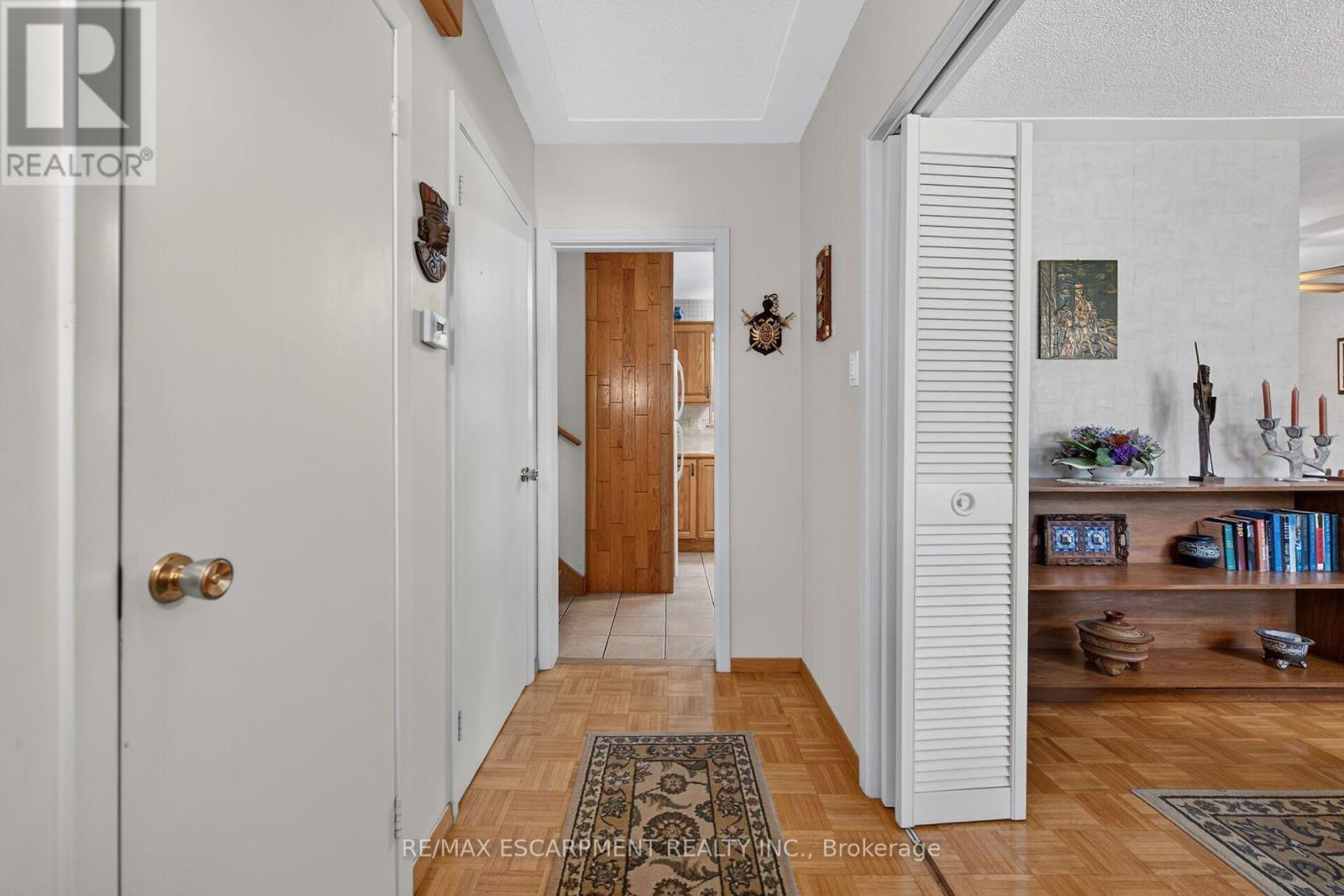 994 BARTON STREET, Hamilton (Fruitland) — photo 7