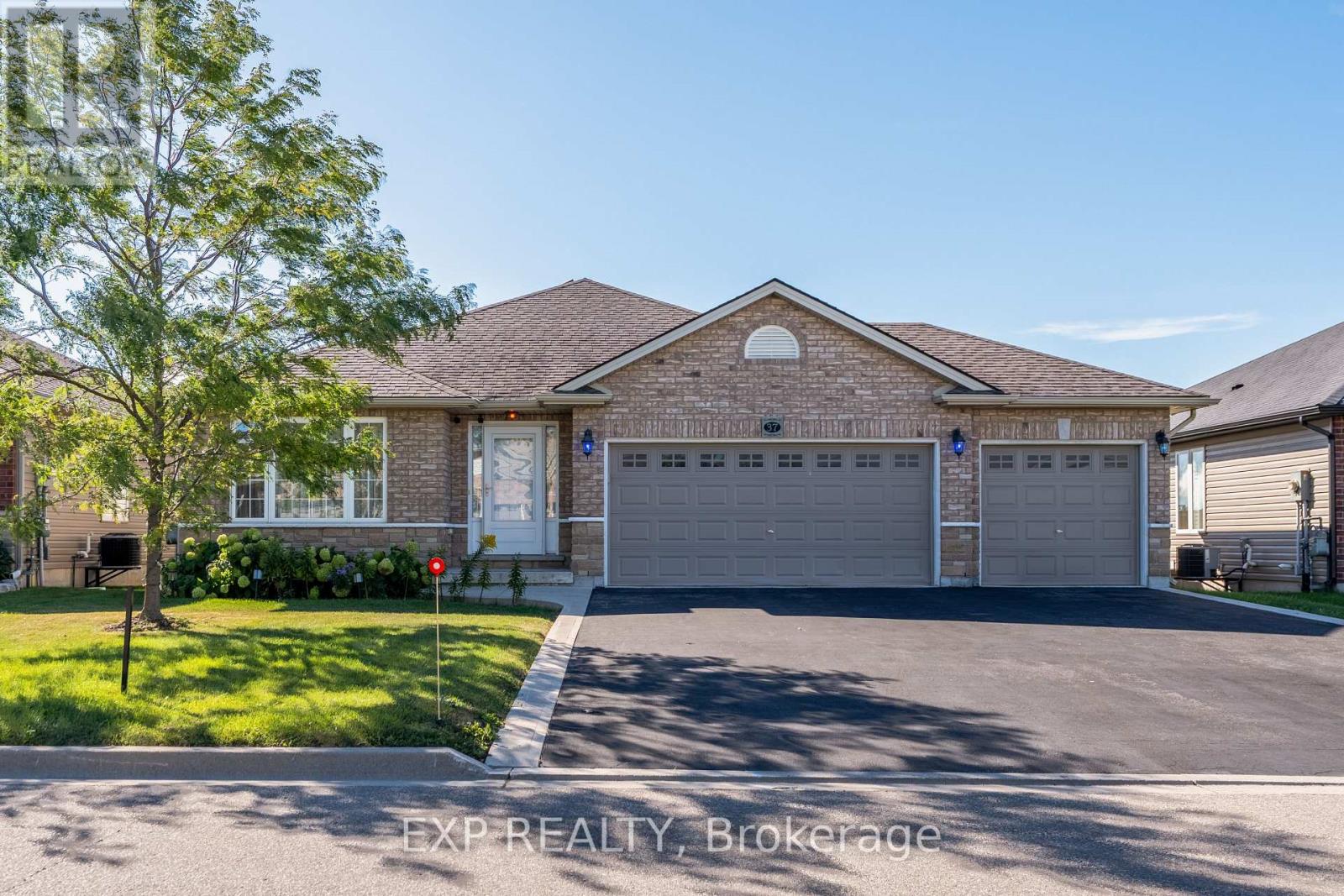37 HELEN DRIVE E, Haldimand