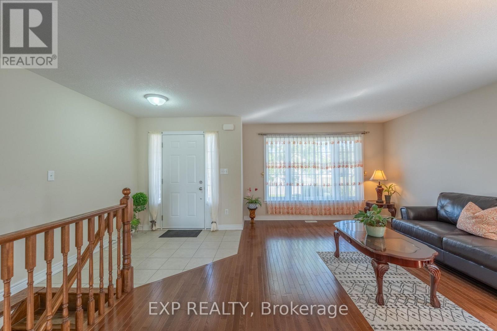 37 HELEN DRIVE E, Haldimand — photo 4