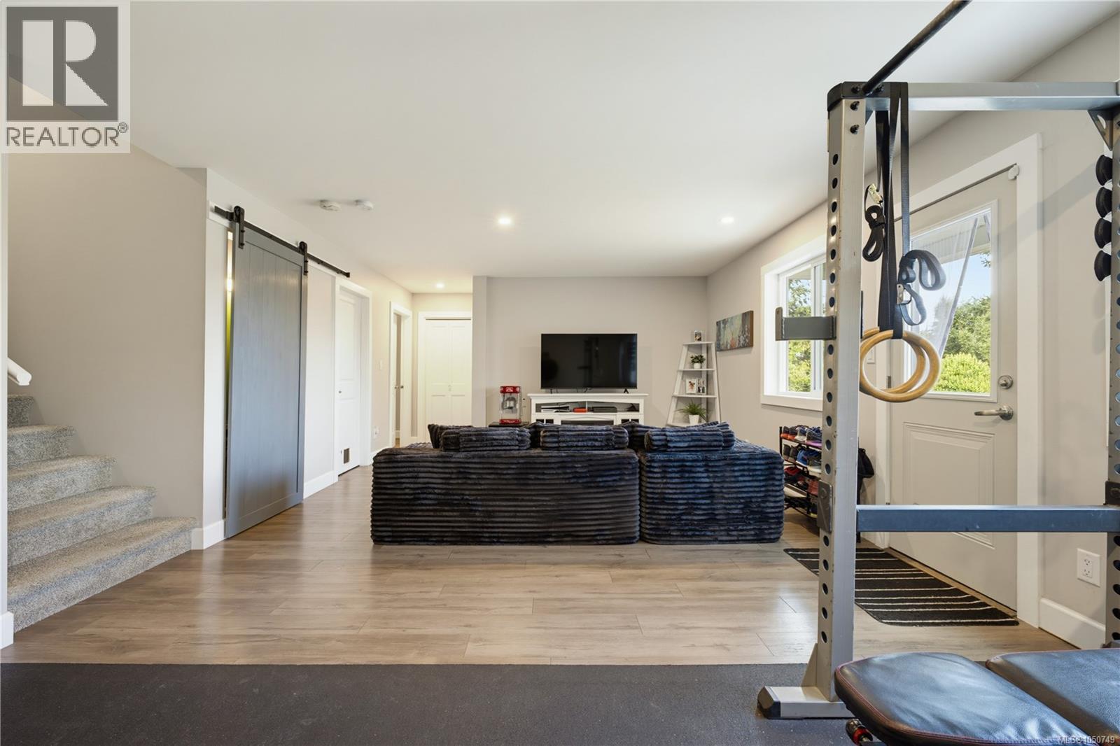 2364 Extension Rd - 40